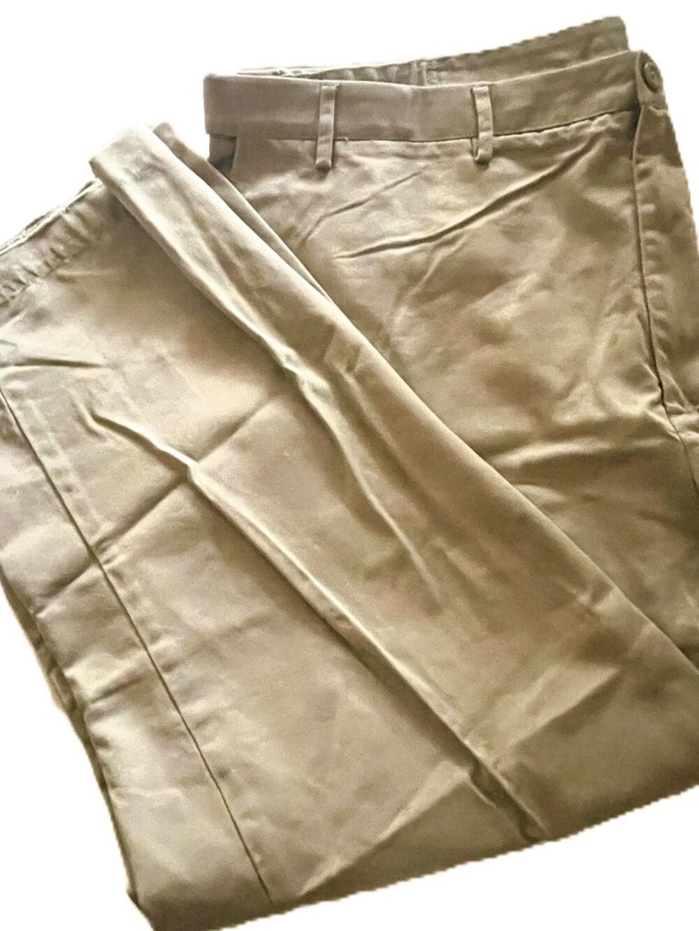 IZOD Classic Men's Tan Chinos, Size 50/32, Comfort Waist, 100% cotton (MB014)